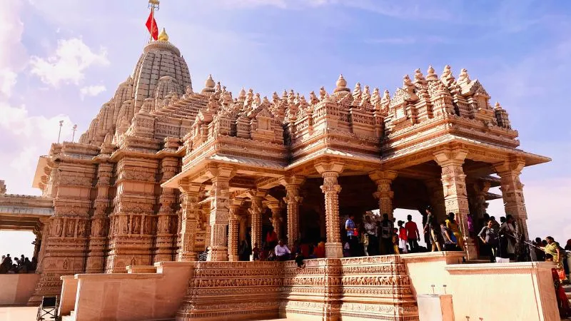 राम मंदिर के शिखर पर मोदी करेंगे ध्वजारोहण, 25 नवंबर बनेगा ऐतिहासिक दिन!