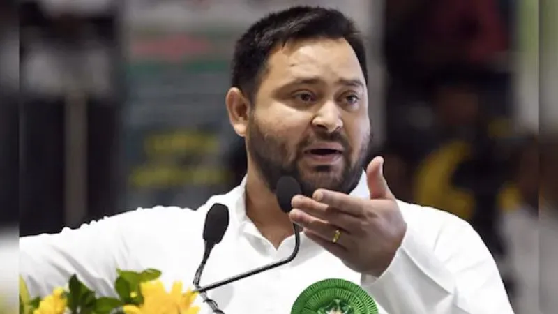 ‘चुनाव आयोग मर गया क्या…’ दुलारचंद यादव मर्डर केस के बाद गर्माई सियासत, EC के खिलाफ तेजस्वी के बिगड़े बोल