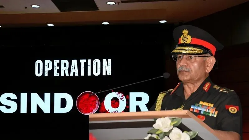 'ऑपरेशन सिंदूर सिर्फ ट्रेलर था...', आर्मी चीफ उपेन्द्र द्विवेदी की पाकिस्तान को सीधी चेतावनी, कहा- मौका दिया तो पिक्चर भी दिखा देंगे