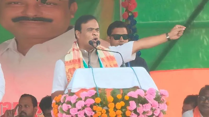 रघुनाथपुर की रैली में गरजे CM सरमा, ‘हम हिंदू हैं, गर्व से कहो’; कांग्रेस शासन में हुआ था असम की जमीन पर अतिक्रमण