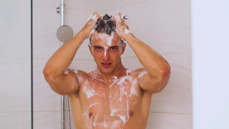 गर्म, ठंडा या गुनगुना…. सर्दियों में नहाने के लिए कौन-सा पानी बेहतर है? फायदे जानकर होंगे हैरान