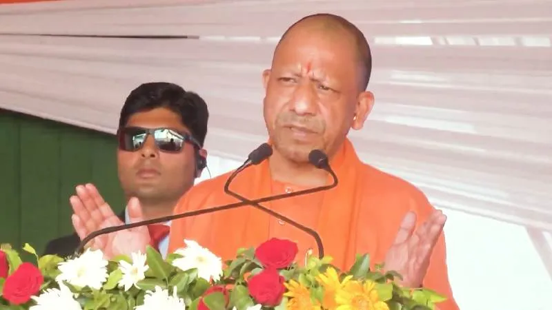 CM योगी ने मेरठ, कानपुर और मथुरा-वृंदावन के मेगा डेवलपमेंट प्लान को दिखाई हरी झंडी, 478 परियोजनाओं पर लगी मुहर