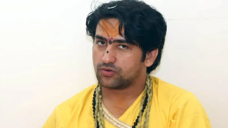 दीपू दास और अमृत मंडल की हत्या के बाद भड़के बागेश्वर बाबा, बोले-हिंदुओं की पहचान खतरे में