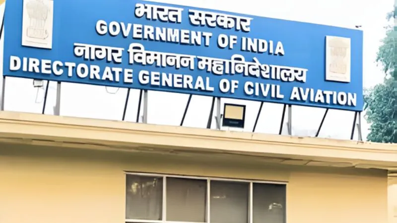 इंडिगो फ्लाइट कैंसिलेशन के बीच बड़ी कार्रवाई, DGCA ने चार फ्लाइट ऑपरेशन इंस्पेक्टर को किया निलंबित