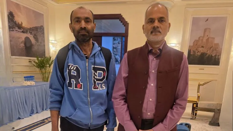 मोदी सरकार की एक और कामयाबी, क्रू मेंबर रवींद्रन यमन के हूती विद्रोहियों के कब्जे से रिहा, इस मुस्लिम देश ने की मदद