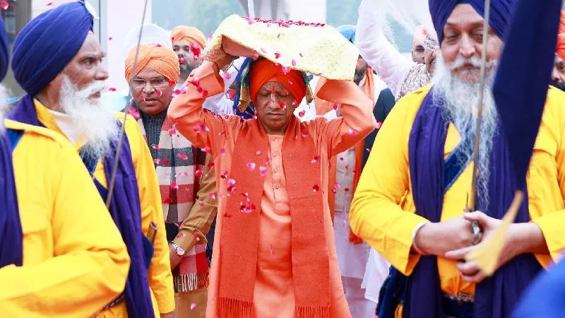 'इतिहास उन्हीं का बनता है जिनके मन में त्याग और बलिदान का भाव हो...', वीर बाल दिवस पर बोले CM योगी