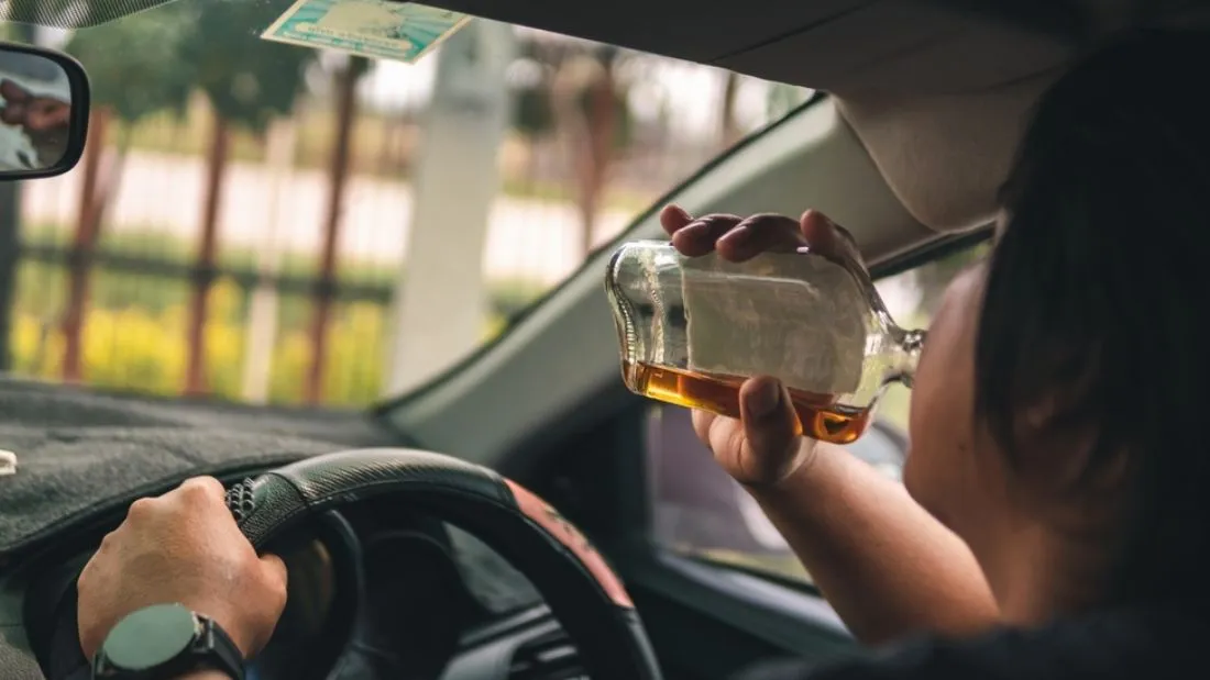ड्रिंक एंड ड्राइव का नियम सख्त, नए साल पर पकड़े जाने पर 10 हजार का जुर्माना और हो सकती है जेल की सजा