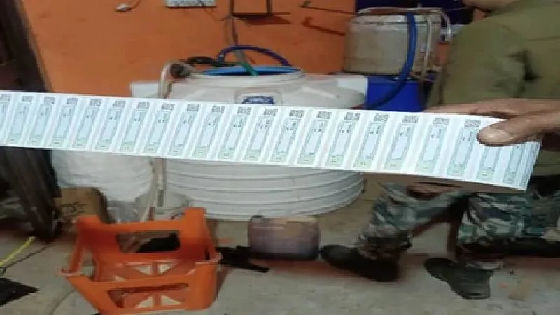 गिरिडीह–हजारीबाग सीमा पर नकली शराब फैक्ट्री पकड़ी गई, 80 लाख का माल बरामद