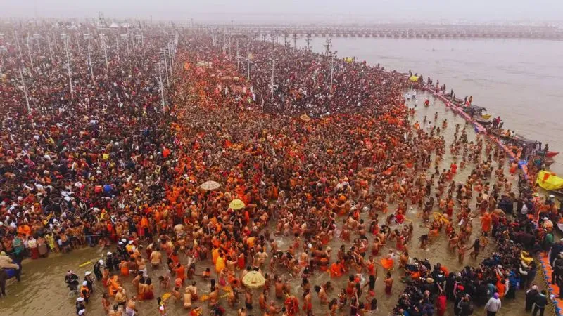 हिंदू धर्म के 5 प्रमुख पावन स्नान, खुलेंगे मोक्ष के द्वार, नोट करें साल 2026 में कब-कब है गंगा स्नान का महायोग