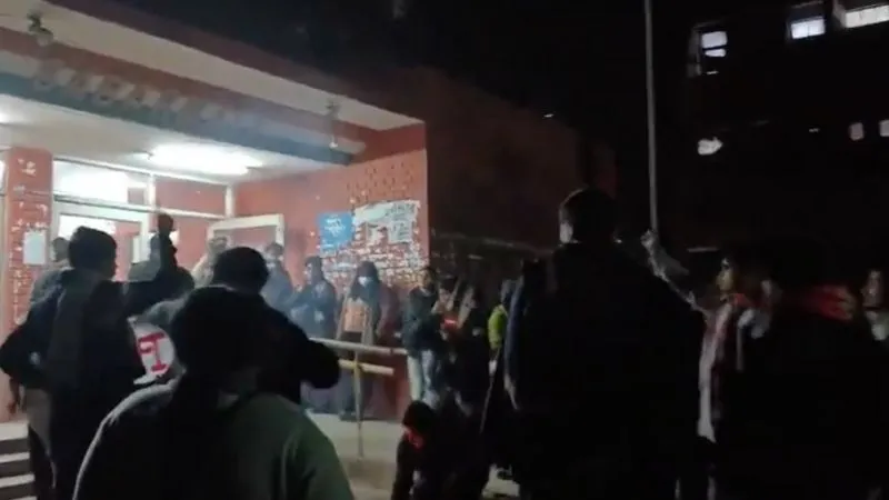 उमर-शरजील की जमानत नामंजूर हुई तो बौखलाया 'टुकड़े-टुकड़े' गैंग'! मोदी-शाह के खिलाफ JNU में लगे ‘कब्र खुदेगी’ के नारे