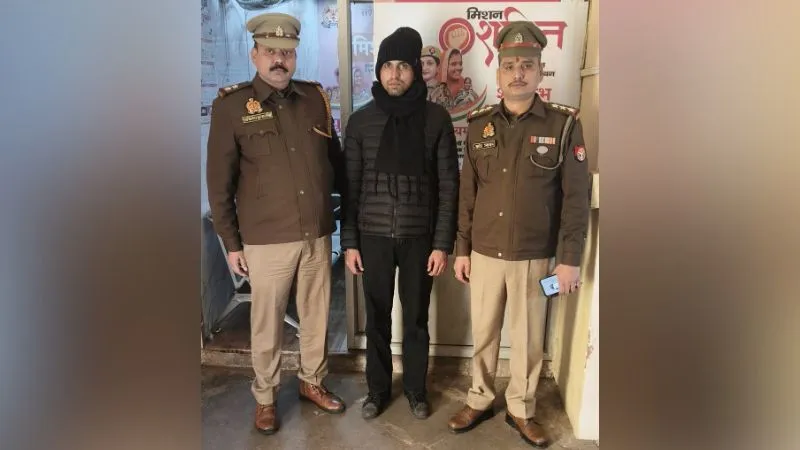 प्रेम जाल, यौन संबंध, फिर ब्लैकमेल कर धर्मांतरण का दबाव...KGMU धर्मांतरण केस का सरगना डॉ. रमीजुद्दीन नायक गिरफ्तार