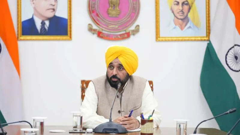 श्री मुक्तसर साहिब में मेला माघी की धूम, सीएम भगवंत मान ने चालीस मुक्तों को नमन किया