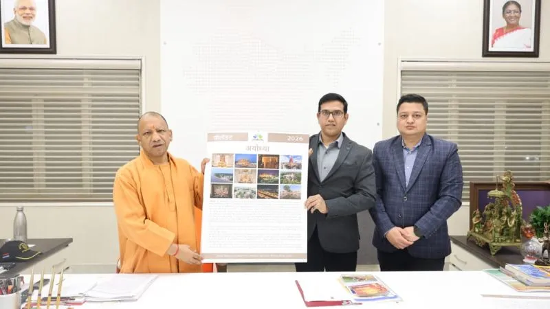 CM योगी ने लॉन्च किया ‘अयोध्या कैलेंडर’, बोले- विश्व पटल पर भारत की सांस्कृतिक चेतना का केंद्र है Ayodhya
