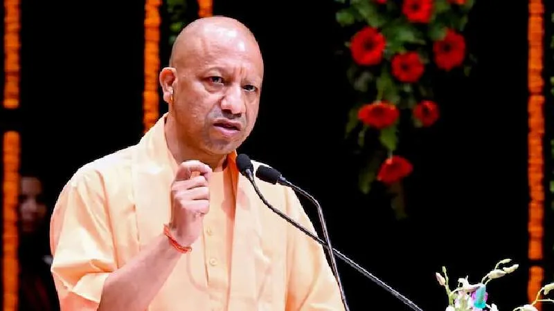 'पंचायतों की प्रगति गाथा'... CM योगी ने किया पंचायती राज विभाग के मंथली न्यूजलेटर का शुभारंभ, एक मंच पर आएंगी गांवों की विकास कहानियां