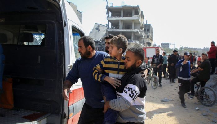 इजरायली हवाई हमलो में मौत के तांडव ने मचाई तबाही, पुलिस प्रमुख समेत 71 की हुई मौत