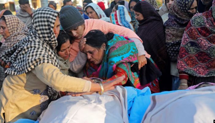 पाकिस्तानी हमलों में जान गंवाने वालों के परिवार को मिलता है कितना मुआवजा? जानिए नियम