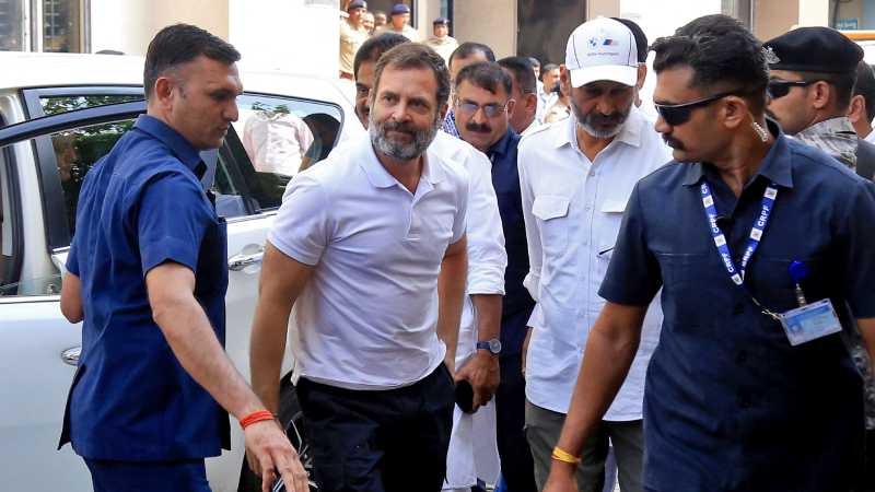 9 महीने में 6 बार बिना Security को बताए विदेश भागे Rahul Gandhi, मचा बवाल!