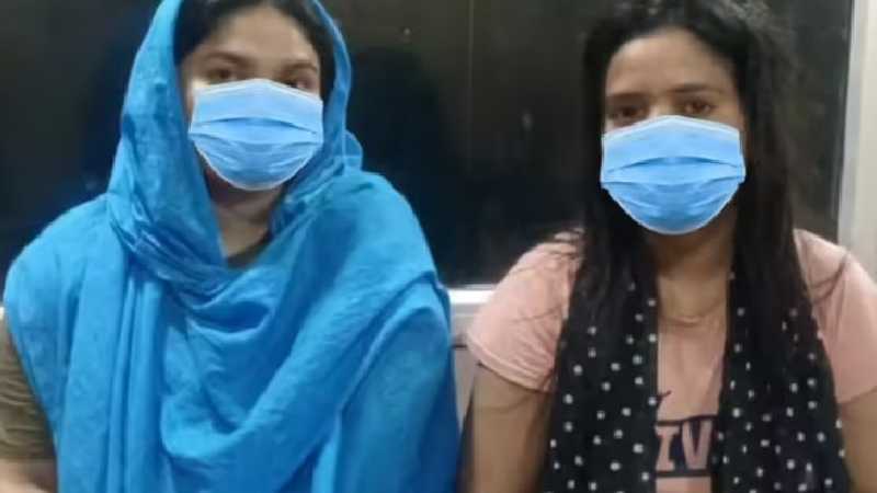 ढोंगी बाबाओं के साथ 2 बंग्लादेशी महिलाओं का देहरादून में पर्दाफाश, सबूत देख चौंक गई Police!