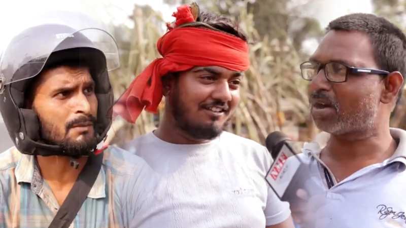 Bihar में Modi के लिए ऐसी दीवानगी, बच्चों से लेकर बुजुर्ग तक सबको चाहिए मोदी!