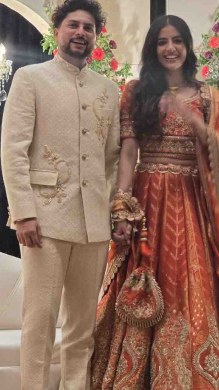 कुलदीप यादव ने बचपन की दोस्त से लखनऊ में की सगाई