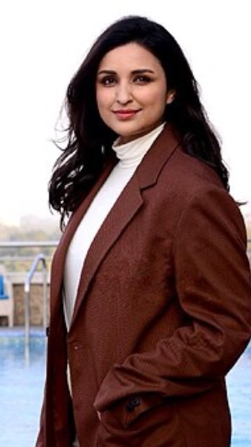 परिणीति चोपड़ा ने इन 6 फिल्मों को रिजेक्ट कर अपने पैरों पर कुल्हाड़ी मार ली!