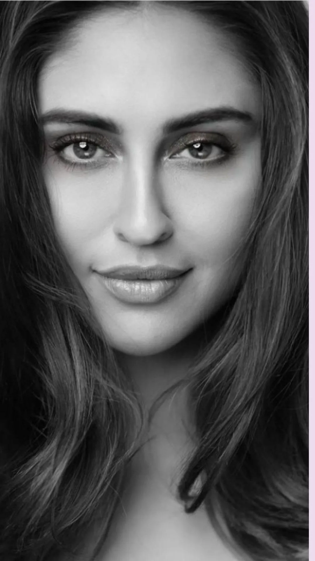 बॉलीवुड की इस स्टार ने शेयर किया दर्द, 15 की उम्र में हुई थी ईव-टीज़िंग का शिकार