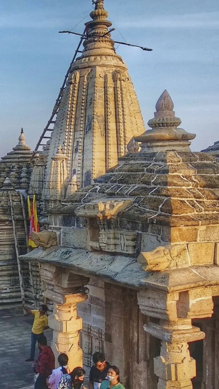 राजस्थान का वो रहस्यमयी मंदिर, जहां दर्शन के बाद पीछे मुड़कर देखना है मना
